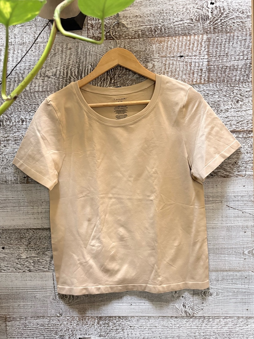 Tahari | Seamless Base Layer Contour Smoothing Undershirt Tee - XL, Light Beige
